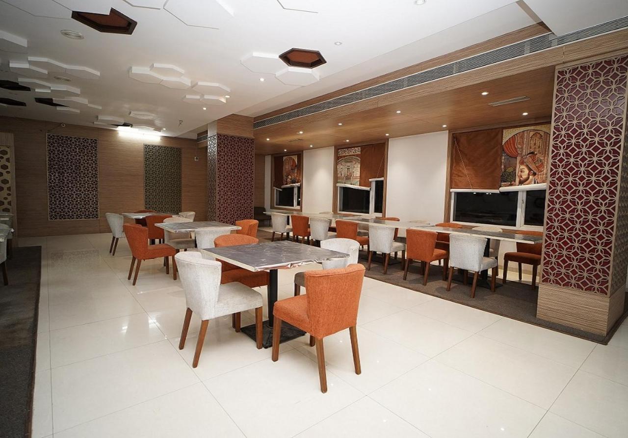 Hotel Amora - Rajnandgaon Raj Nandgaon Exteriör bild